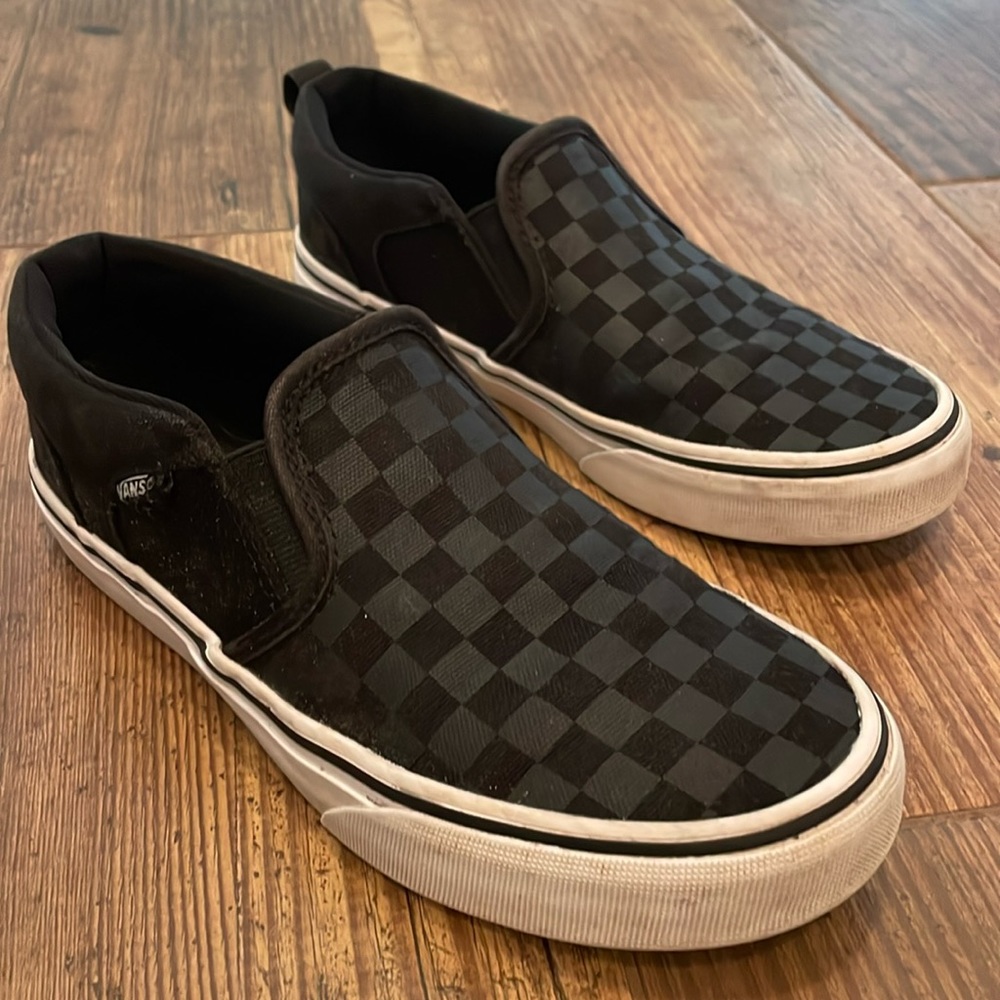 Vans Black Checkered Slip-Ons! Size 4